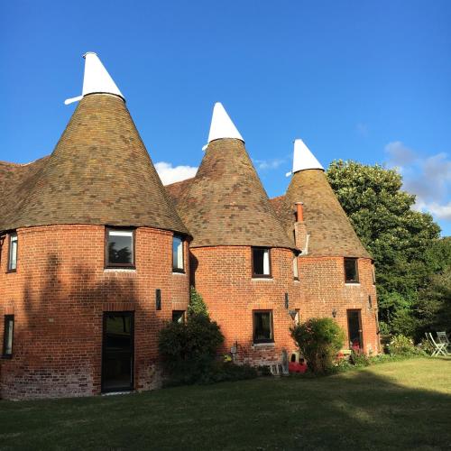 Canterbury United Kingdom Discount Code Agoda.com